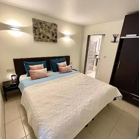 Konukevi Nocturno 3*