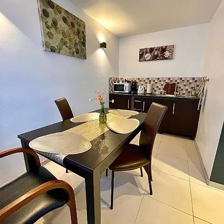 Nocturno Guest house